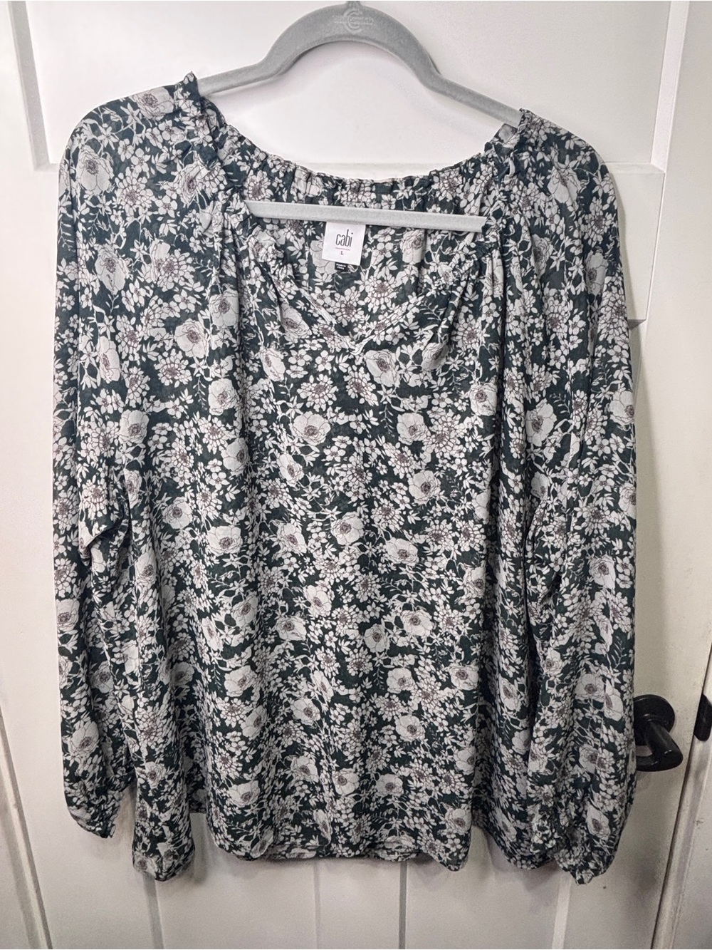CAbi Dark Green and White Floral Long-Sleeve Peasant Top - CAbi